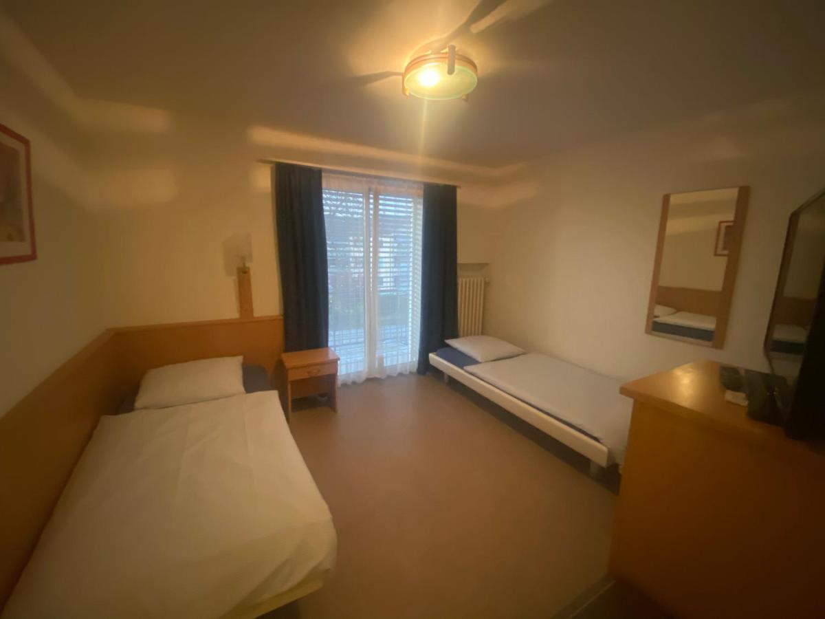 Hotel Bramen Kloten Esterno foto